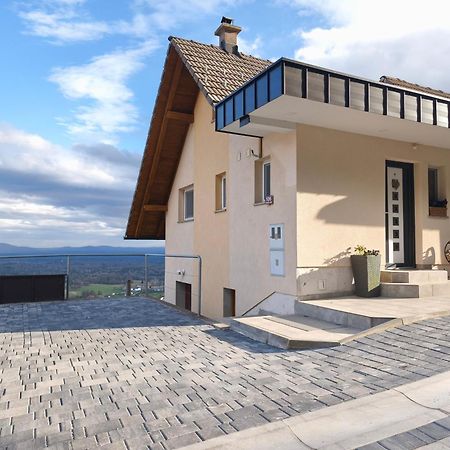 Zidanica-Vineyard Cottage Jakse Semic Exterior foto